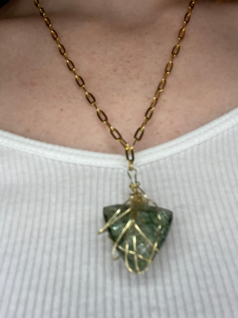 Des Elements Necklace