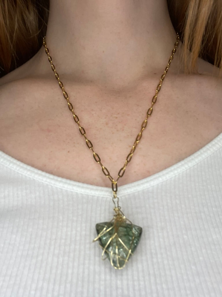 Des Elements Necklace