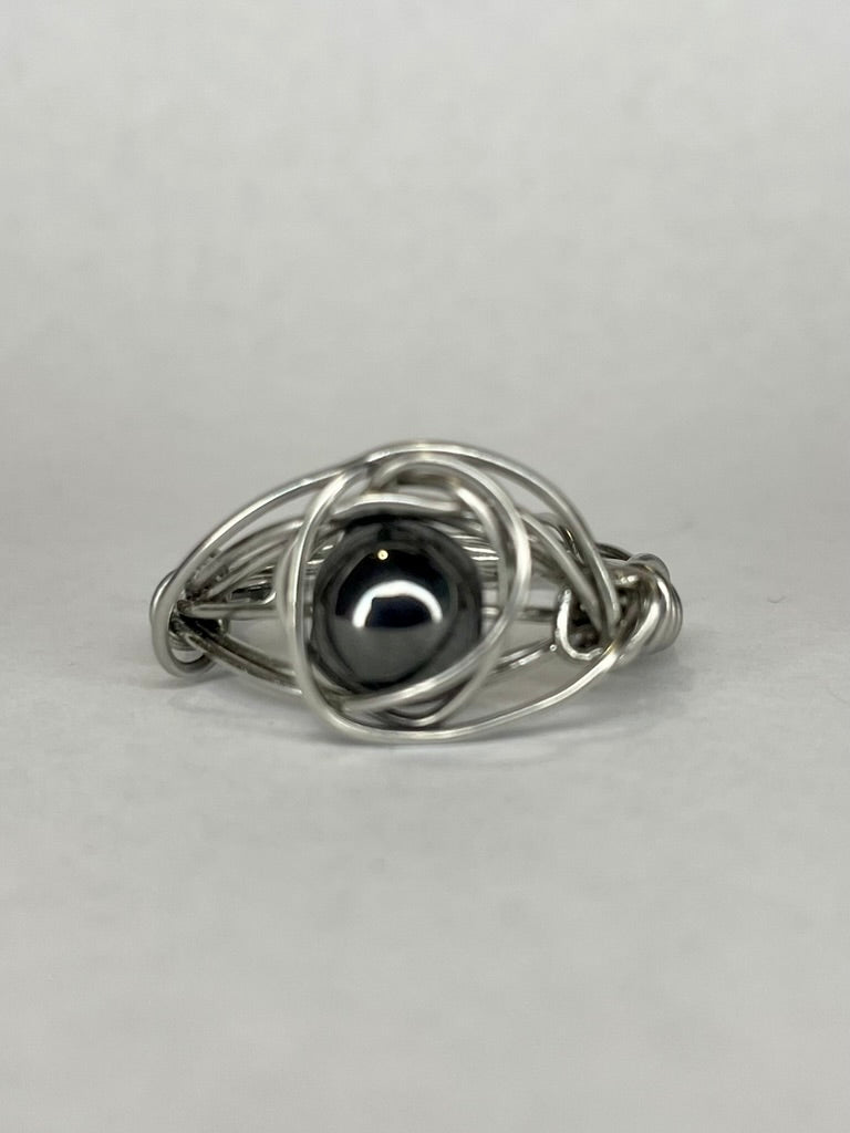 Perle Noire Ring